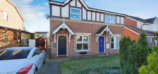 2 bed semi-detached house for sale