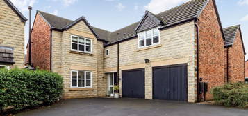 5 bed detached house for sale