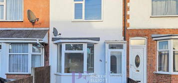 3 bedroom semi-detached house to rent