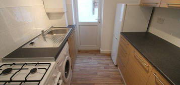 Flat for sale in Horace Road, Forest Gate E7