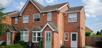 3 bedroom semi-detached house