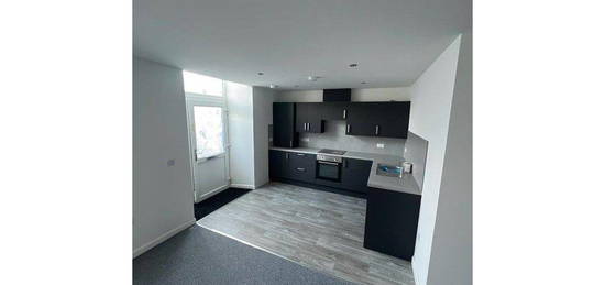 2 bed flat to rent