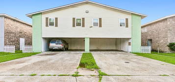 937 E Monterey Ct Unit C, Terrytown, LA 70056