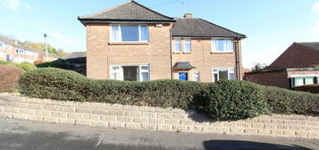 4 bed property to rent