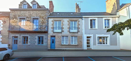 Maison Dol De Bretagne 6 pièce(s) 130 m2