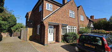 4 bedroom semi-detached house