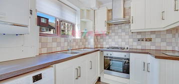 2 bed terraced house for sale