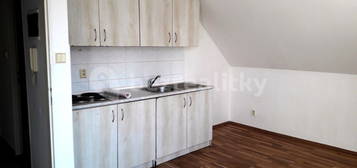 Pronájem bytu 1+kk 28 m², Kollárova, Liberec