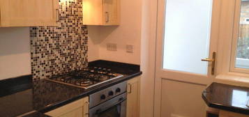 3 bed terraced house to rent