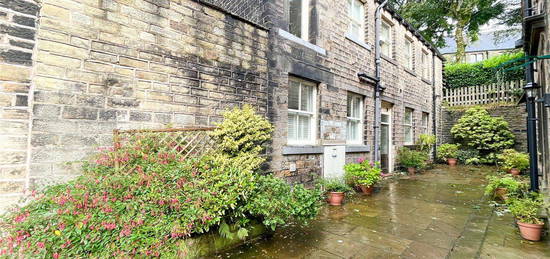 Flat for sale in The Square, Dobcross, Saddleworth OL3