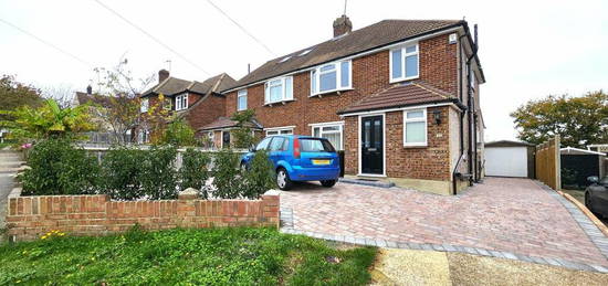 3 bedroom semi-detached house