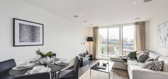 Flat to rent in Gatliff Road, Moore House SW1W