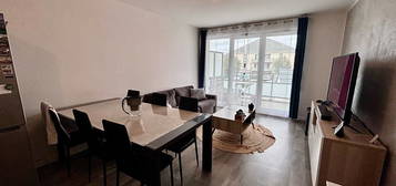 Appartement  à louer, 3 pièces, 2 chambres, 59 m²