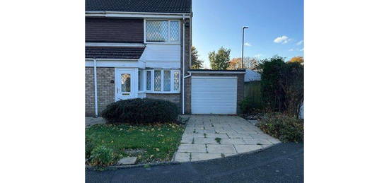 2 bed semi-detached house to rent