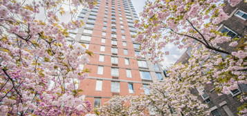 305 W  50th St #7M, New York, NY 10019