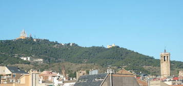 Alquiler de Piso en avenida J.V.Foix, 74