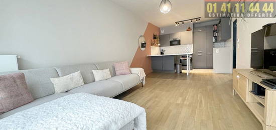 Appartement  à vendre, 3 pièces, 2 chambres, 65 m²