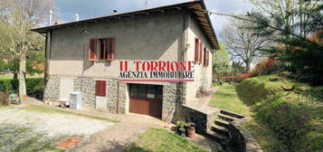 Villa unifamiliare, buono stato, 190 m², Goraiolo, Marliana