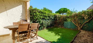 ANTIBES - Rabiac Estagnol.  T2 en REZ-DE-JARDIN Parking et Cave