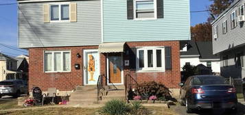 727 Mount Vernon Ave, Folsom, PA 19033