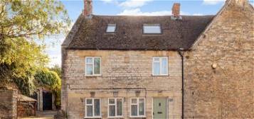 Cottage to rent in Woodgreen, Witney OX28