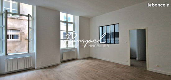 Appartement 4 pièces 85 m²