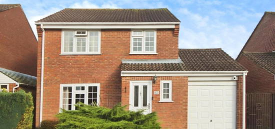 Detached house for sale in Abbeyfields Close, Netley Abbey, Southampton SO31