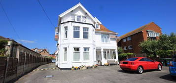 Flat for sale in Trillo Avenue, Rhos On Sea, Colwyn Bay LL28