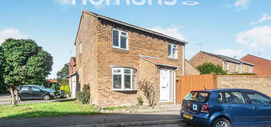 3 bedroom link detached house