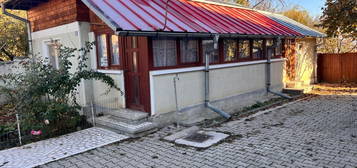 casa pe str Traian, nr 100, Dragasani, Valcea