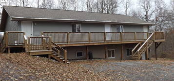 36 Thomas Dr Unit 1, Kingwood, WV 26537