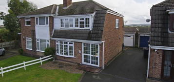 3 bedroom semi-detached house for sale