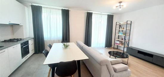 Apartament 3 camere, S- 77 mp + gradina, Europa.