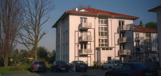 34qm Einraumwohnung in Glauchau mit EBK, Keller, TG