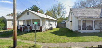 1213 Division St, Johnson City, TN 37601