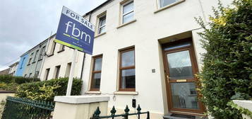 6 bed terraced house for sale