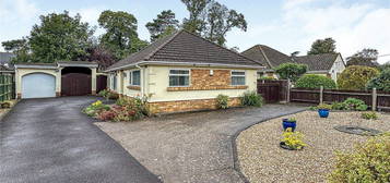 2 bed bungalow for sale