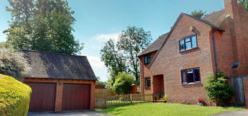 4 bedroom detached house