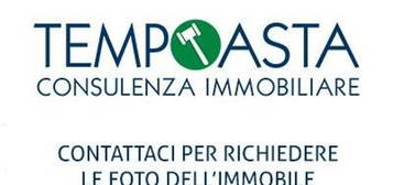 Appartamento all'asta in via Massena, 103