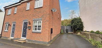 2 bed semi-detached house to rent