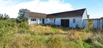 3 bedroom detached bungalow for sale