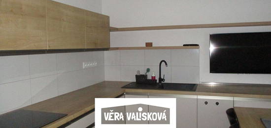 Pronájem bytu 3+kk 62 m²