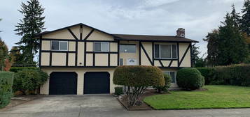 20729 5th Ave W, Lynnwood, WA 98036