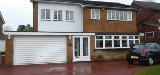 4 bedroom detached house