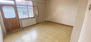 85 M2 2+1 ARA KAT KİRALIK DAİRE