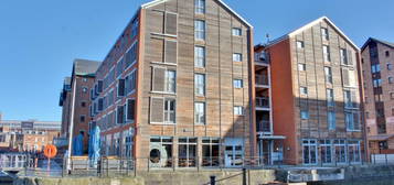 Flat to rent in Merchants Quay, The Docks, Gloucester GL1