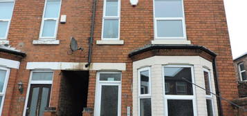 4 bedroom semi-detached house