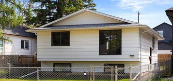 1909 Connaught STREET, Regina, SK S4T 4T6