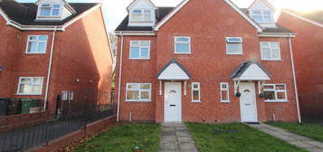 Town house to rent in Great Hampton Street, Wolverhampton WV1