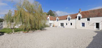 Corps de ferme briard et son jardin